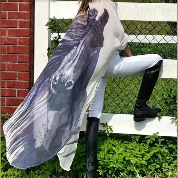 Horse top - Picture 2 of 5